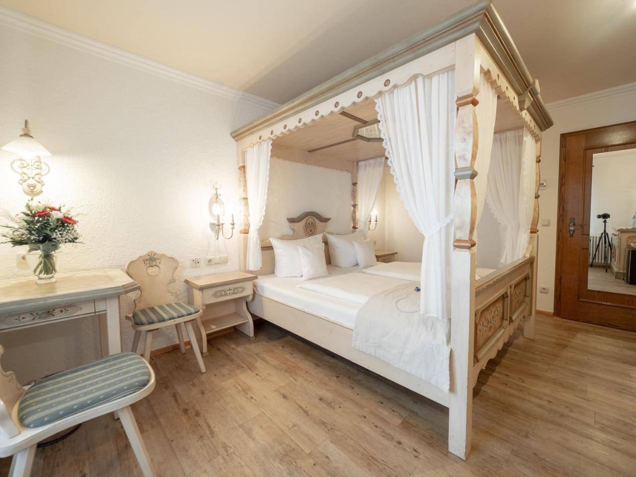 Hotel Adler 4*